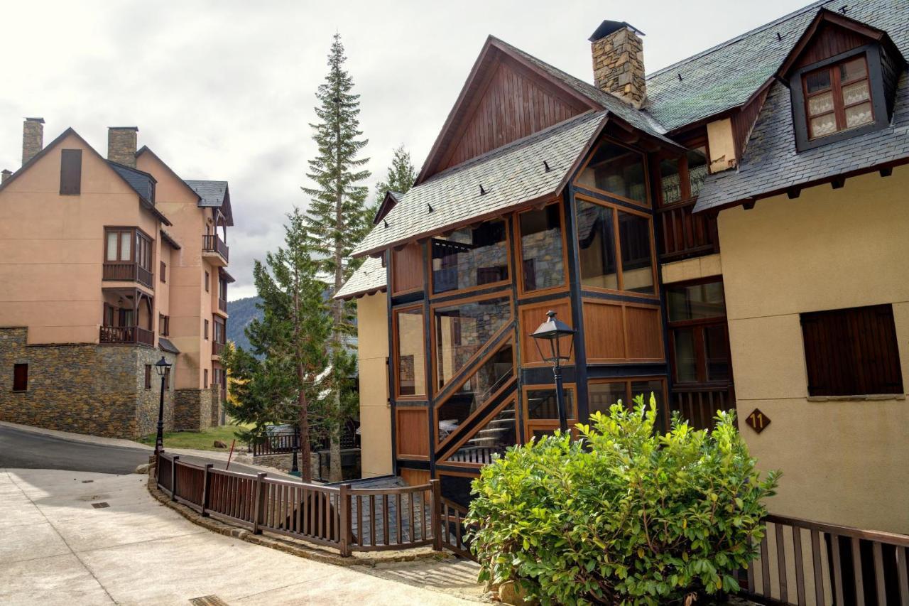 Lebre By Totiaran Apartment Naut Aran Exterior foto